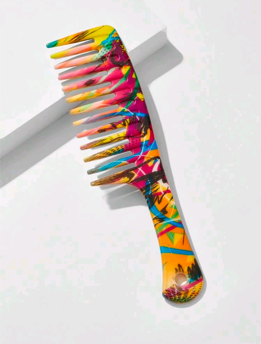 Abstract Wide Tooth Comb