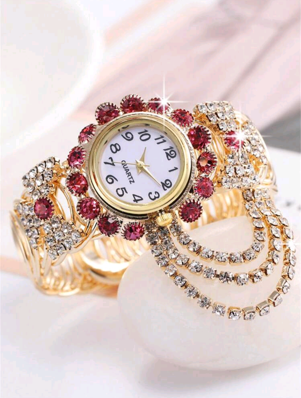 Rhinestone Quartz Watch