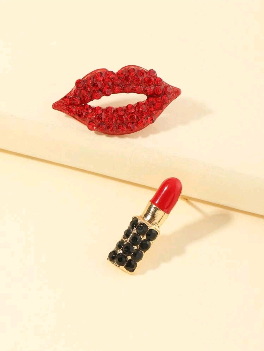 Mouth & Lipstick earrings