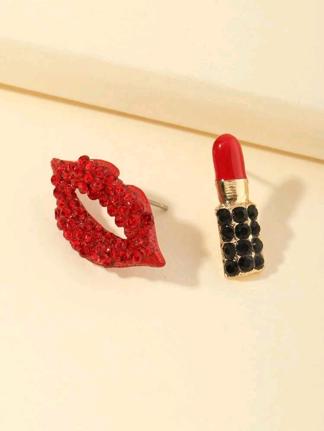 Mouth & Lipstick earrings