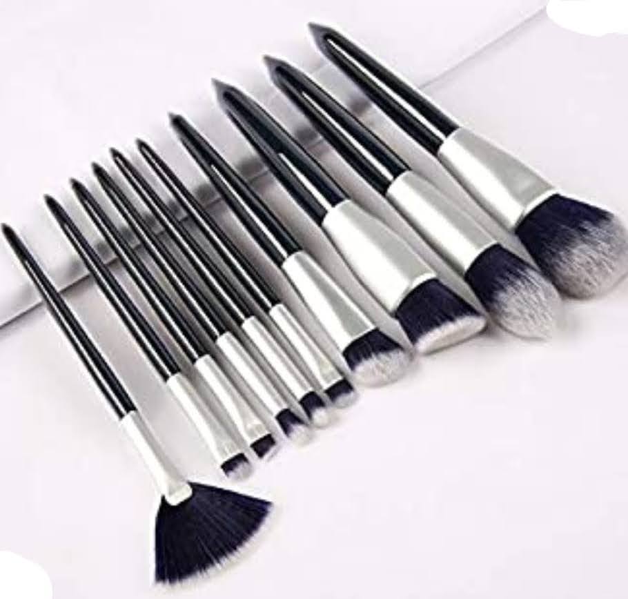 Lot de 10 pinceaux de maquillage synthétiques Kabuki/Kabuki Synthetic Makeup Brushes 10 Pack